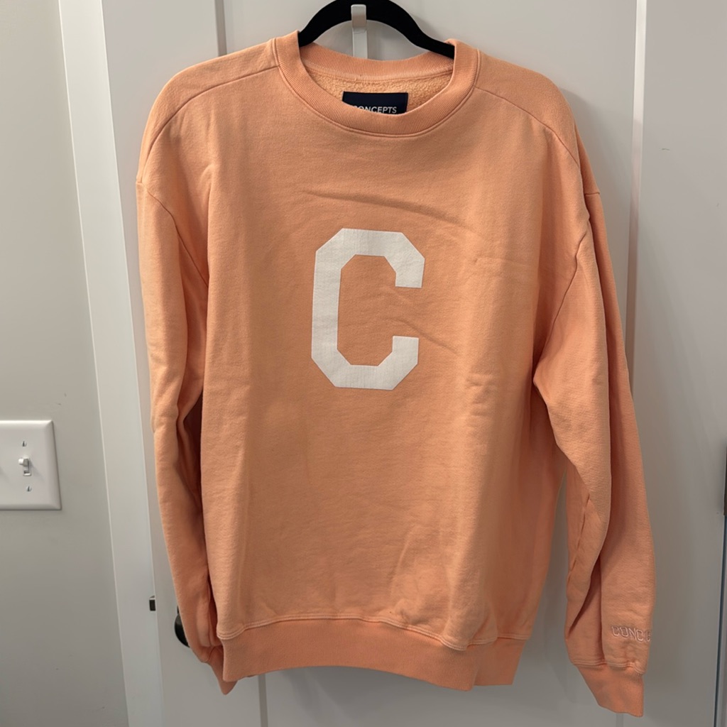 Concepts 100% Cotton Crewneck - Men’s Large Great Condition